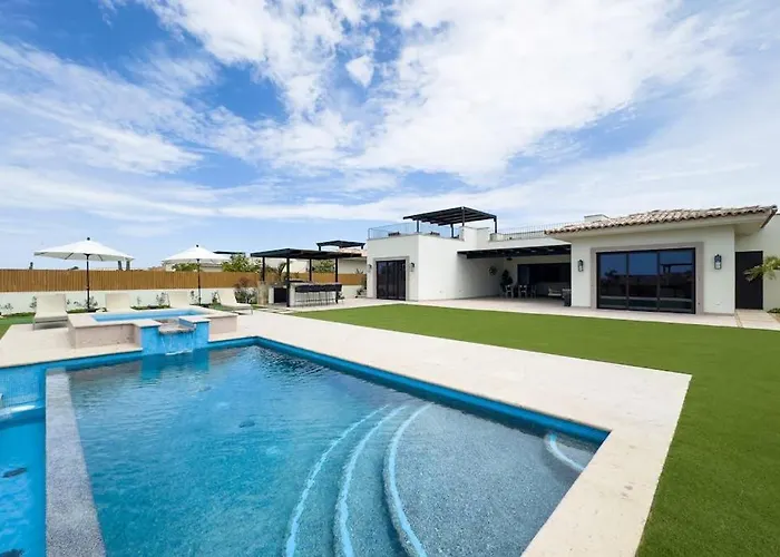 Luxury Coastal Retreat - Pool & World-class Golf * Cabo San Lucas