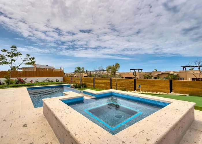 Ferienhaus Luxury Coastal Retreat - Pool & World-class Golf